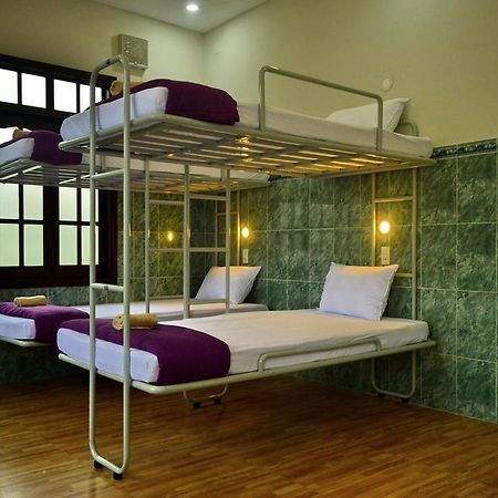 John & Paul Inn Куи Нхон Екстериор снимка