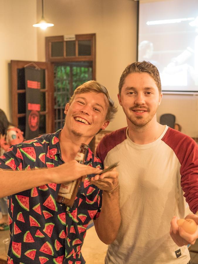 John & Paul Inn Куи Нхон Екстериор снимка